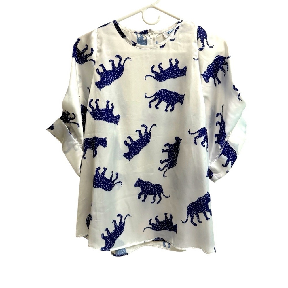 KOCH Women’s White and Blue Jaguar Christiano Short Cap Sleeve Shirt-Size Large